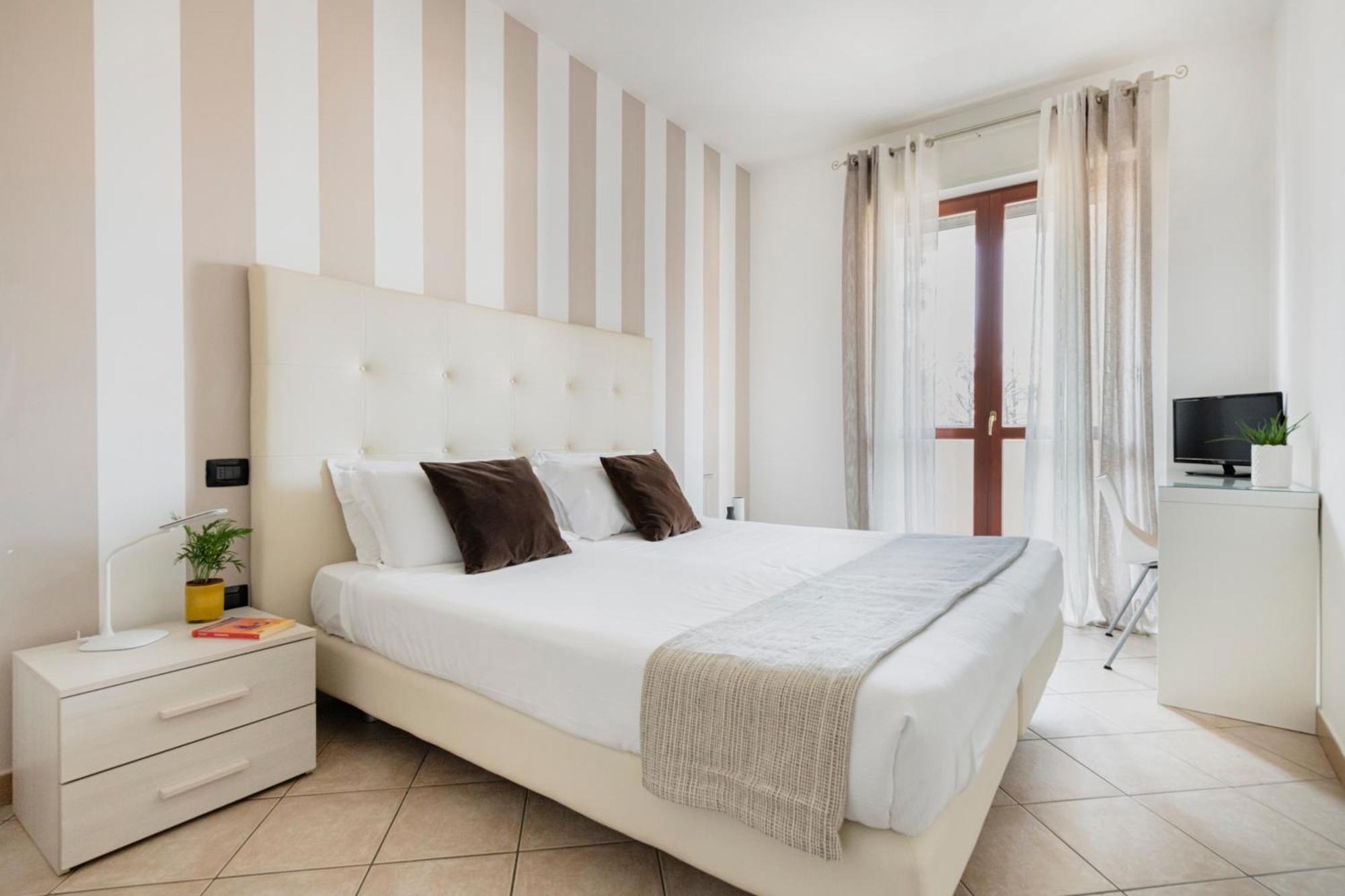 Hq Aparthotel Milano Inn - Smart Suites Cinisello Balsamo Ngoại thất bức ảnh