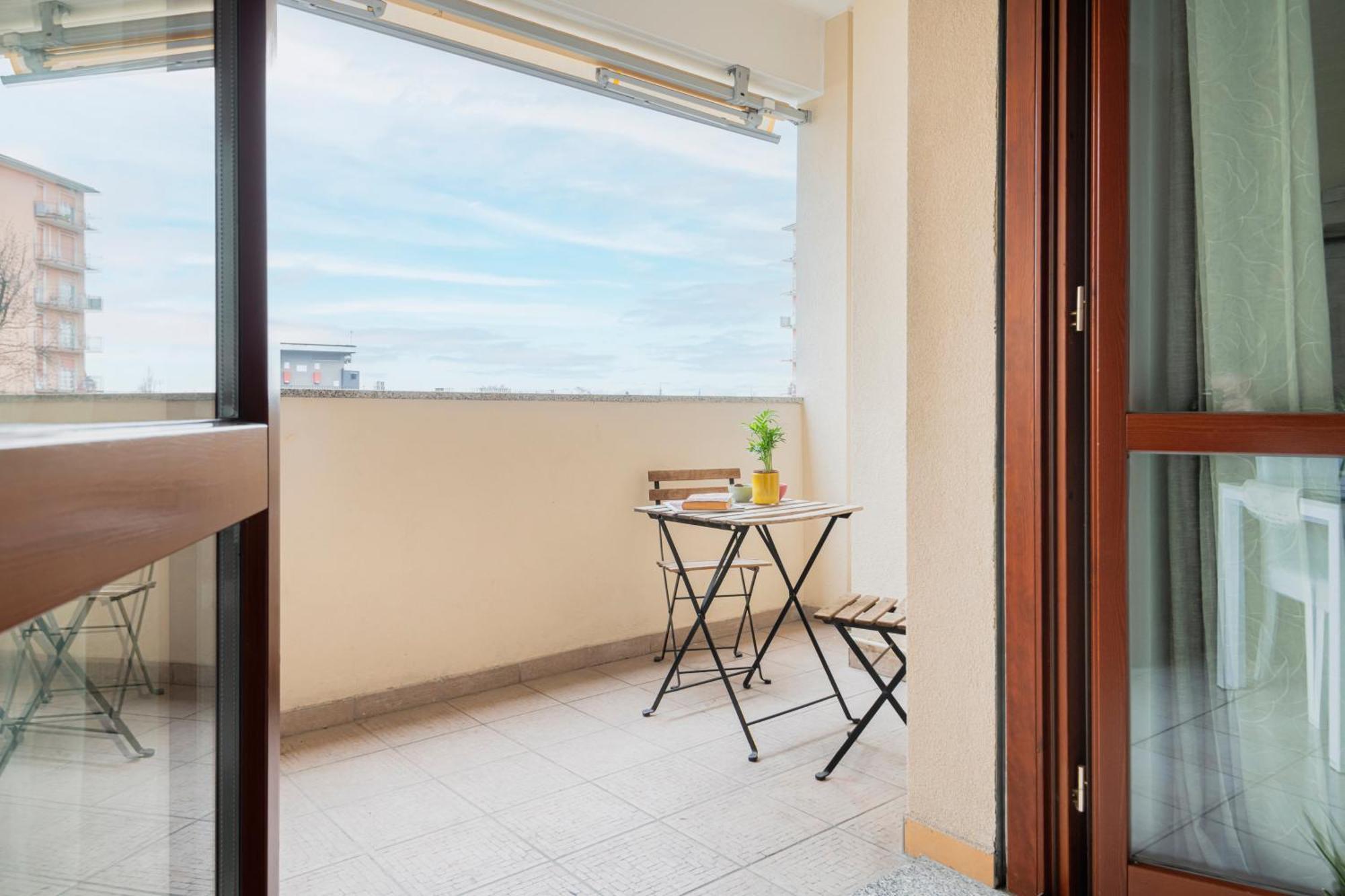 Hq Aparthotel Milano Inn - Smart Suites Cinisello Balsamo Ngoại thất bức ảnh