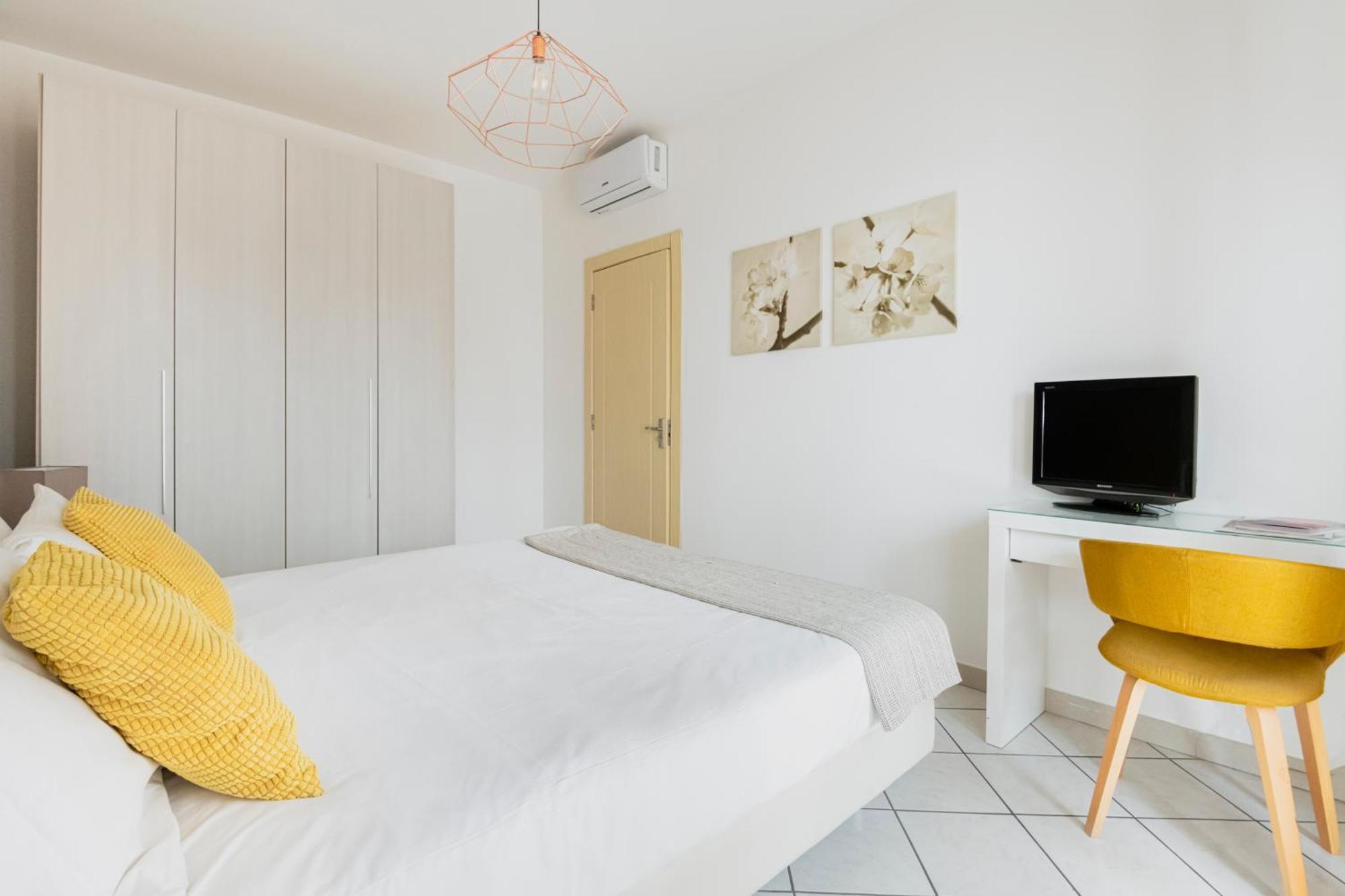 Hq Aparthotel Milano Inn - Smart Suites Cinisello Balsamo Ngoại thất bức ảnh